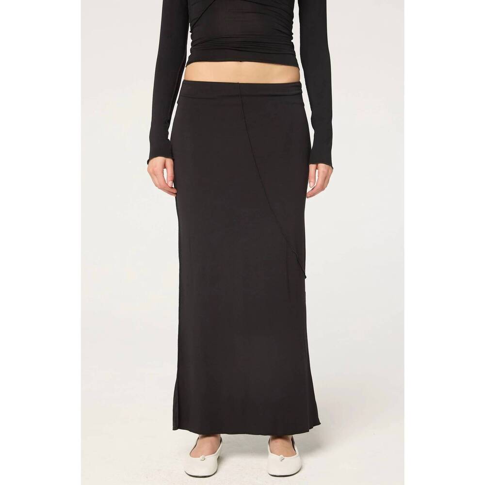 NEW LINE vana maxi skirt in black